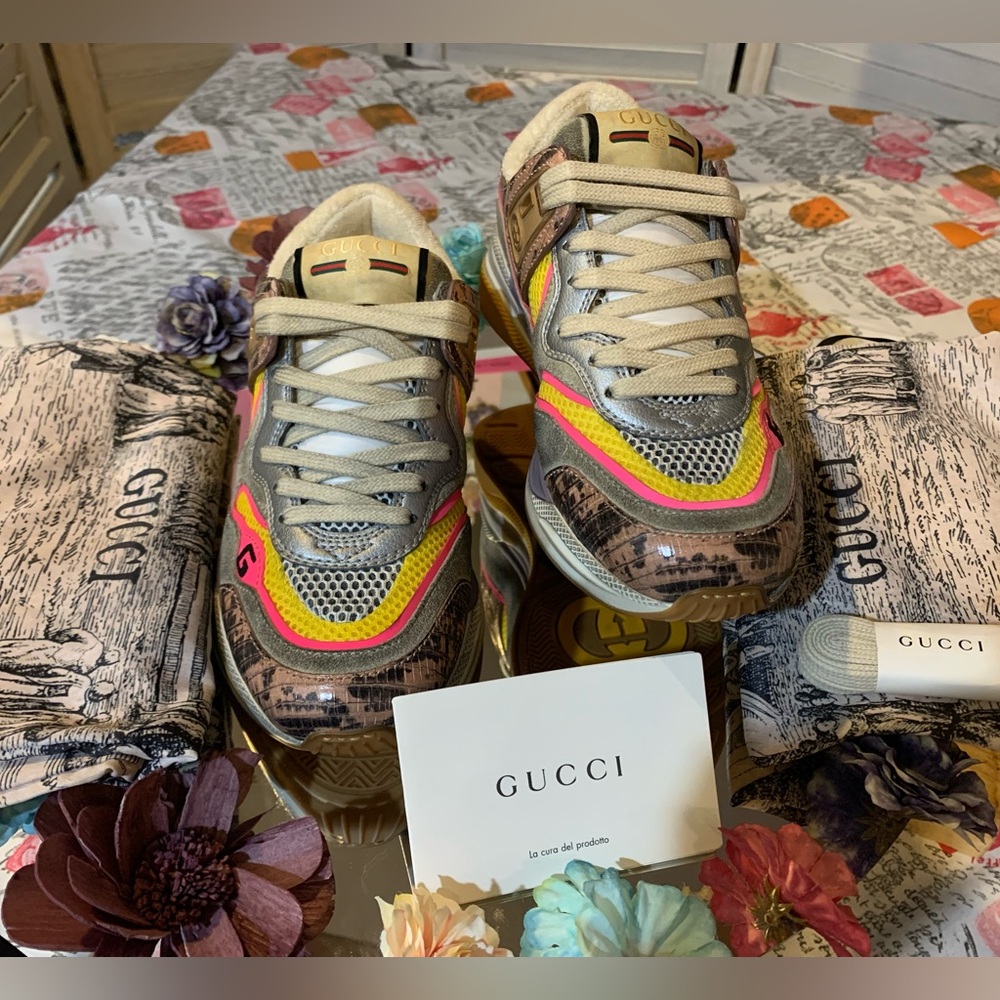 Euc!!Gucci/Python Skin Printed Sneakers - image 2